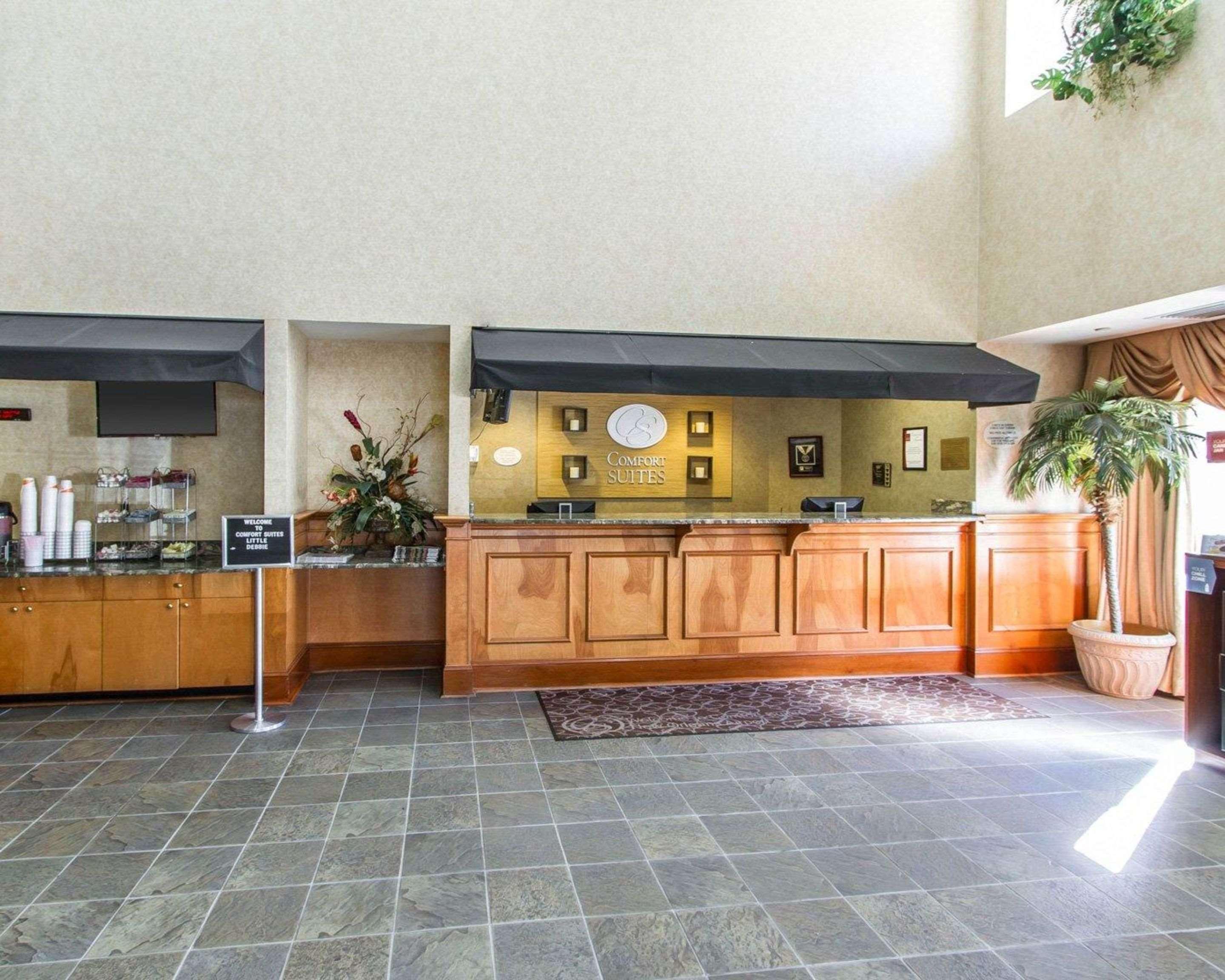 Comfort Suites Airport Kenner Exterior photo